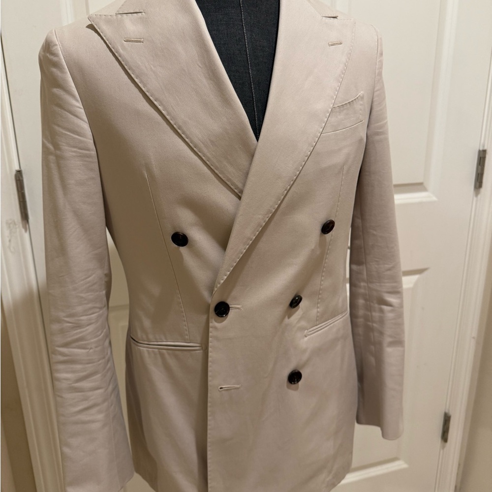 Suitsupply Sand Double-Breasted Suit